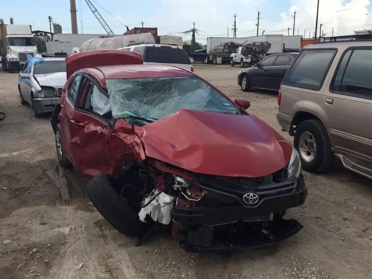 Are Auto Auction Fees Tax Deductible for Dealers and Flippers?