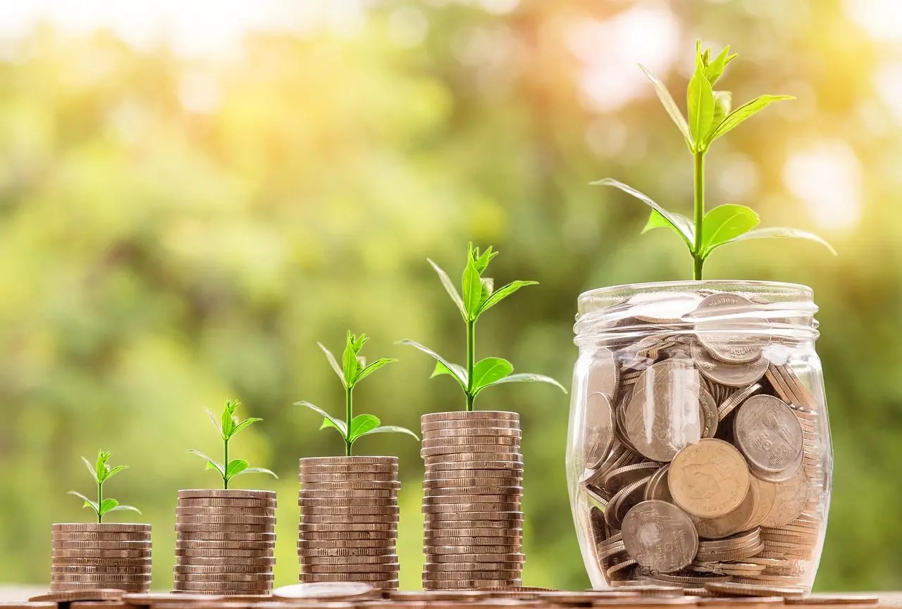 How should you compare reserve price with market value?